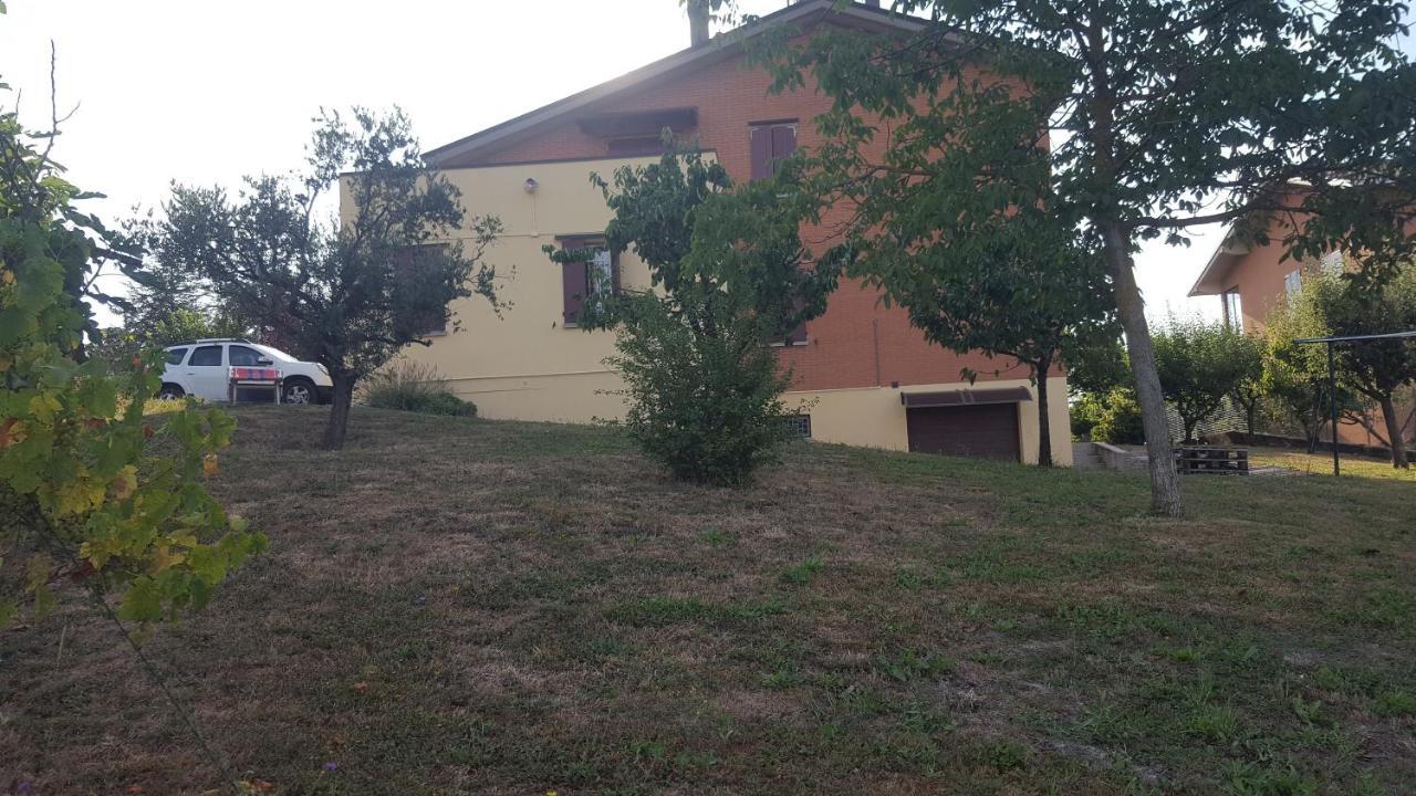 B&B I Girasoli Monte San Pietro Exterior photo